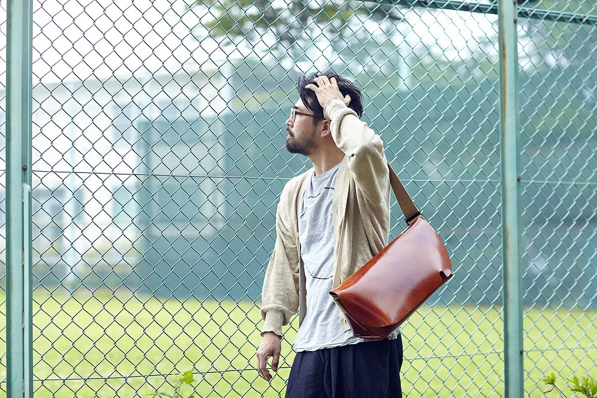メッセンジャーバッグ (M)/CAMEL