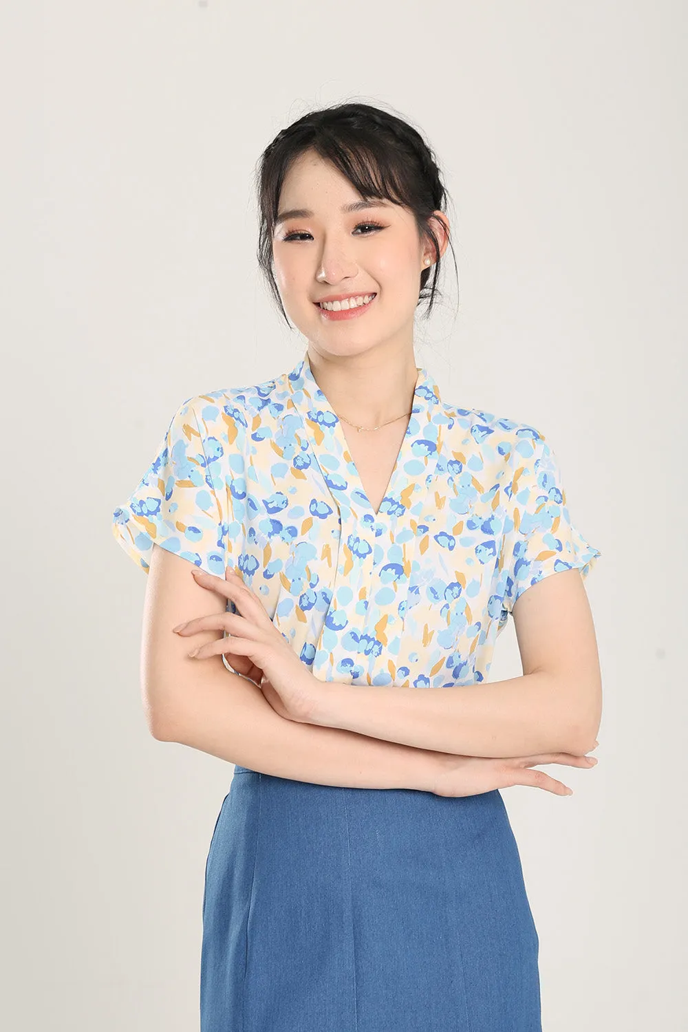 Addie Kimono Neckline Top in Blue