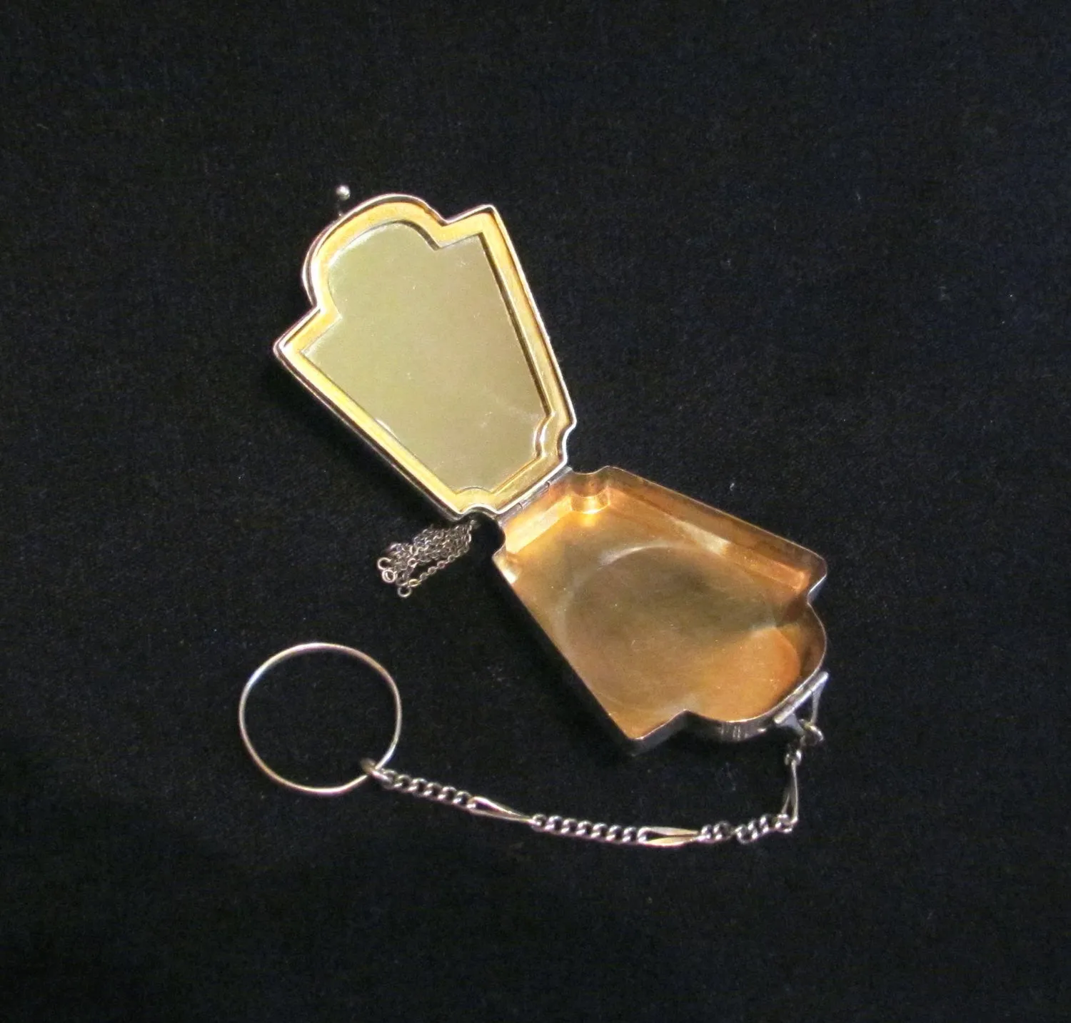 Antique Foster And Bailey Sterling Silver Compact Finger Ring Purse