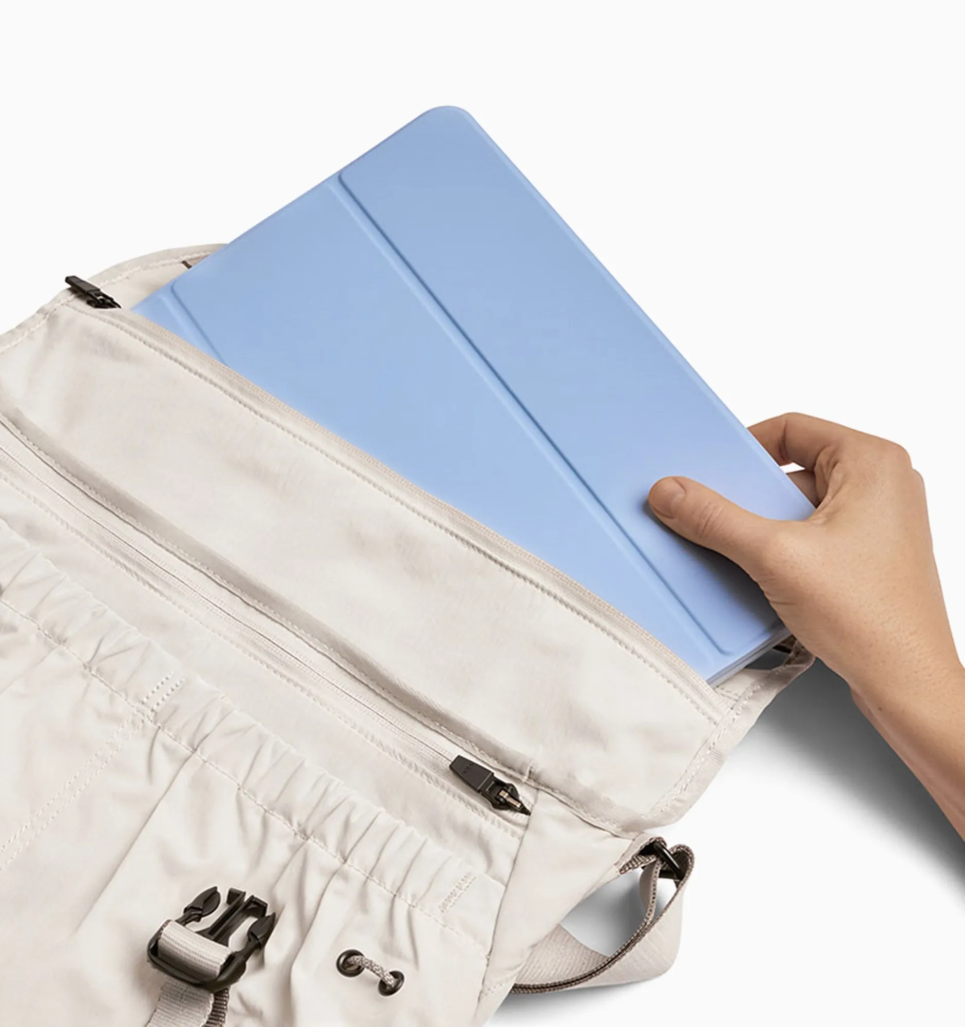 Bellroy Cinch Messenger