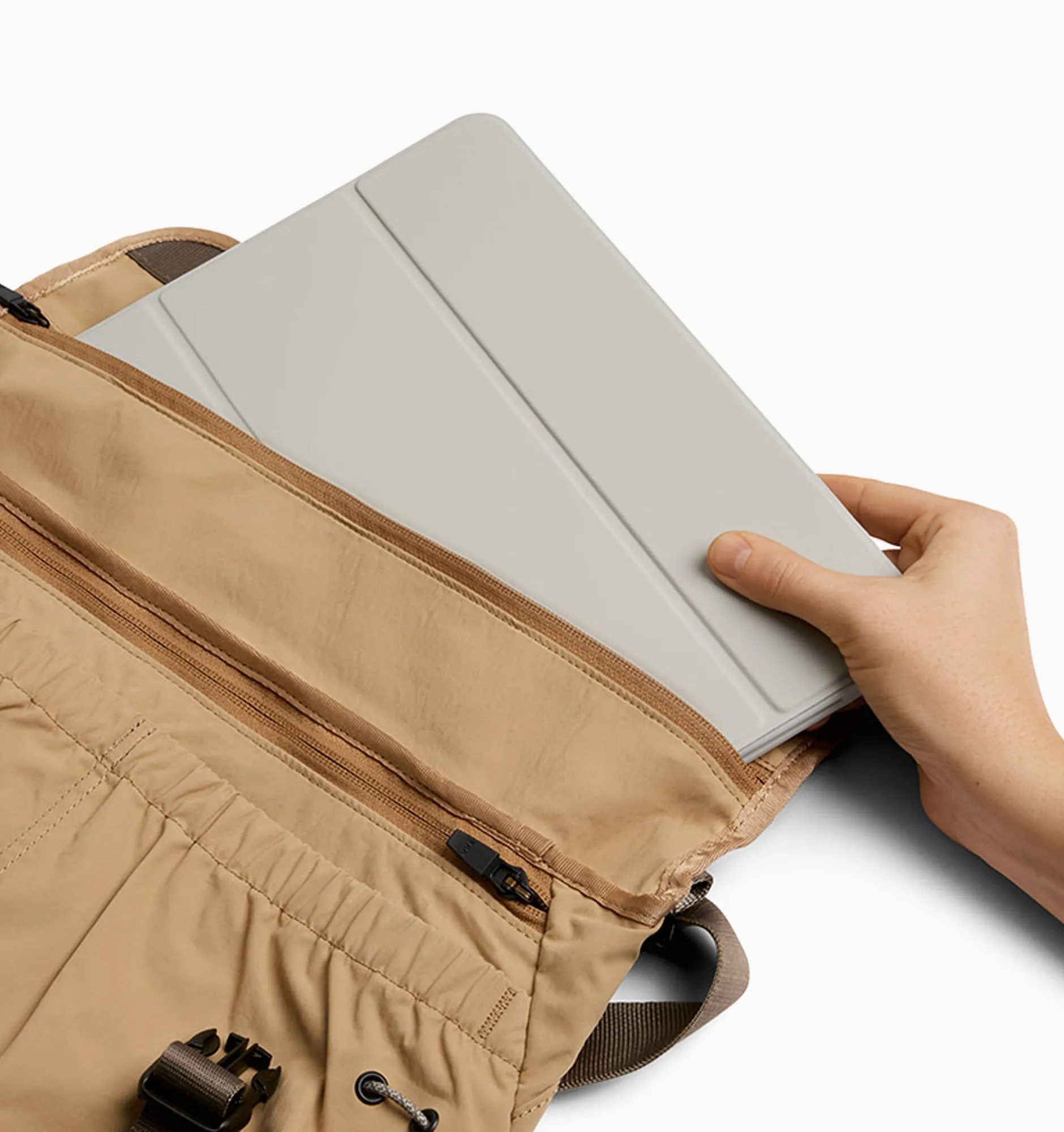 Bellroy Cinch Messenger