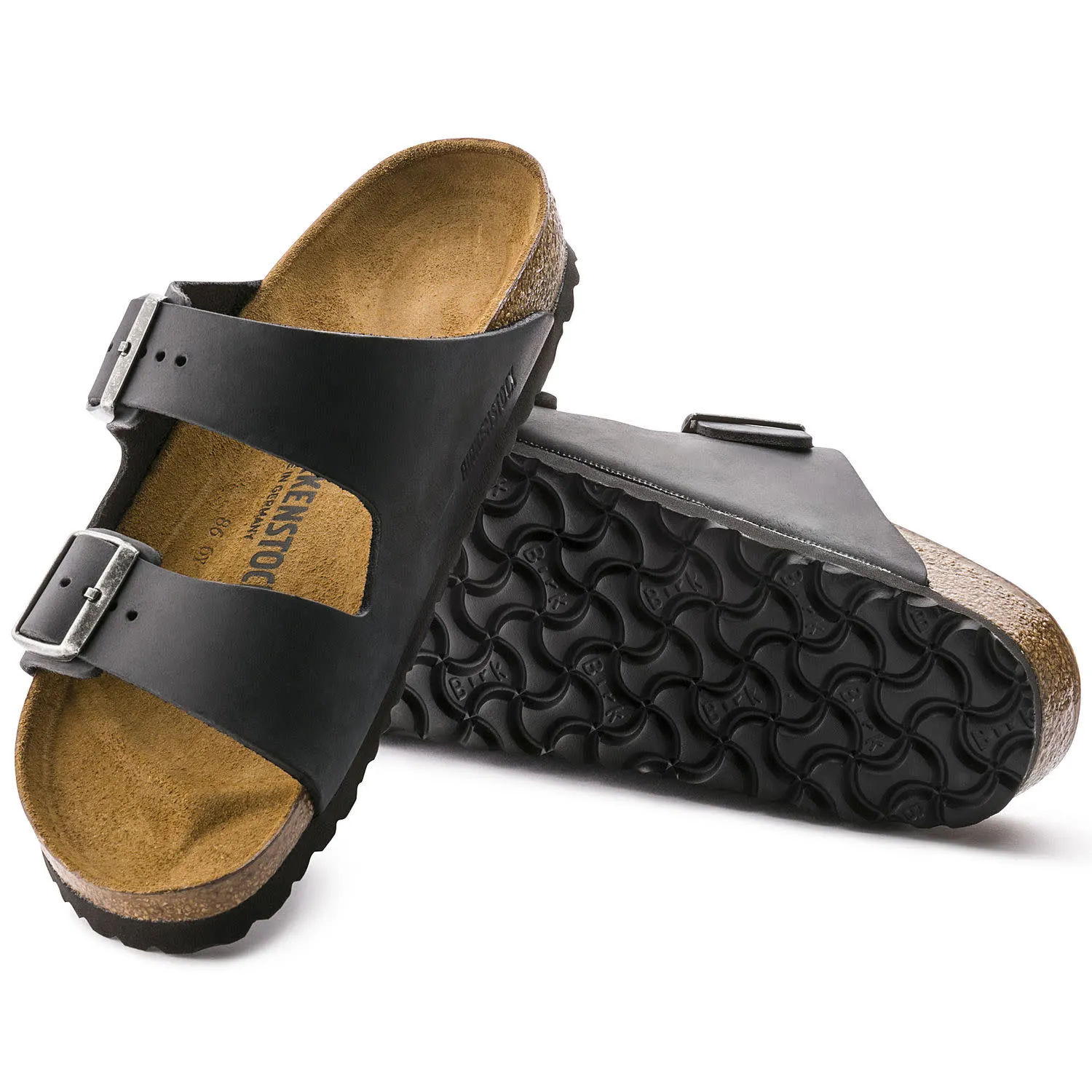 Birkenstock Unisex Arizona Oiled Leather Regular Black | Buy Birkenstock Unisex Arizona Oiled Leather Regular Black here | Outnorth