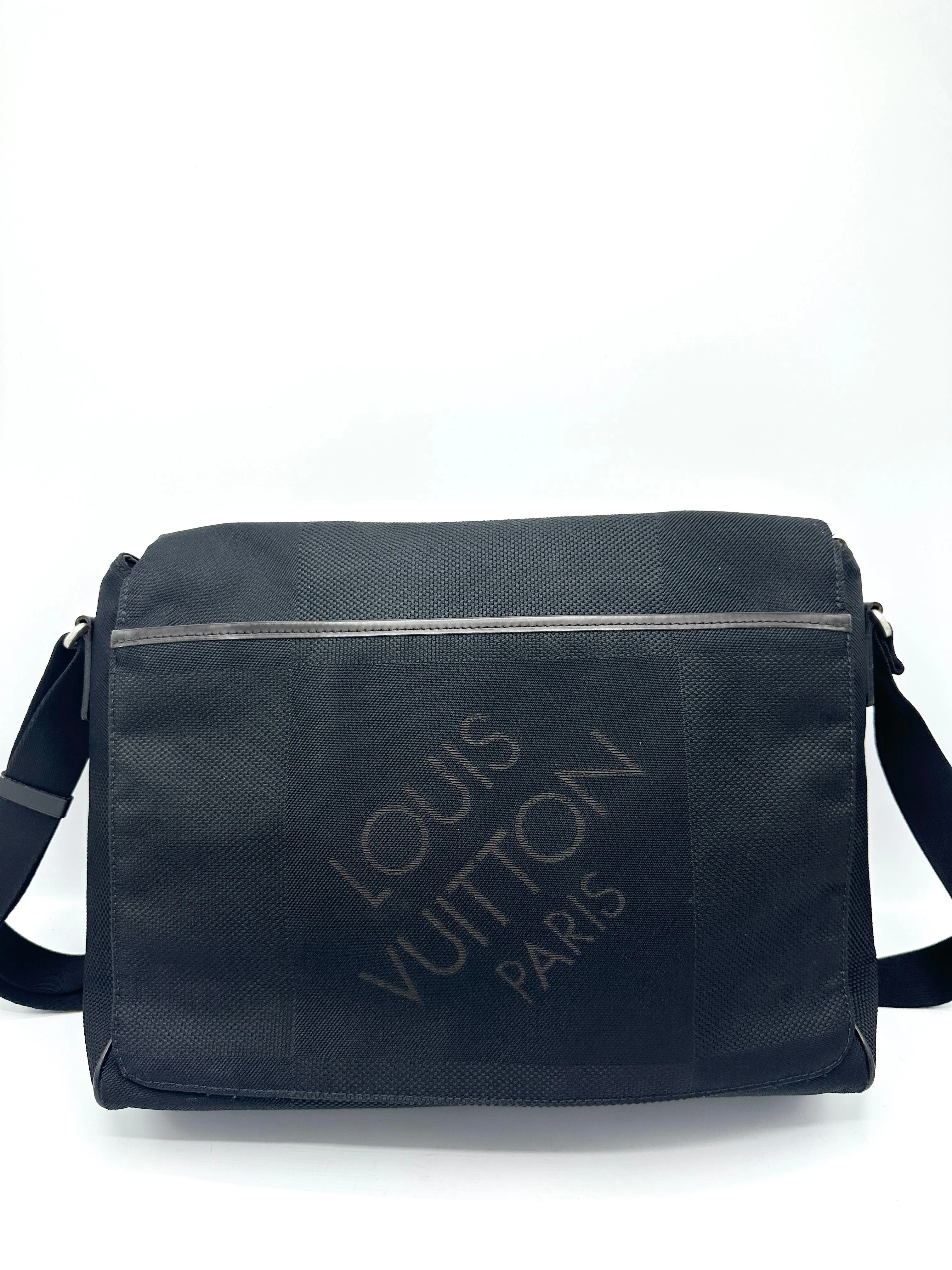 Black Geant Monogram Messenger Bag