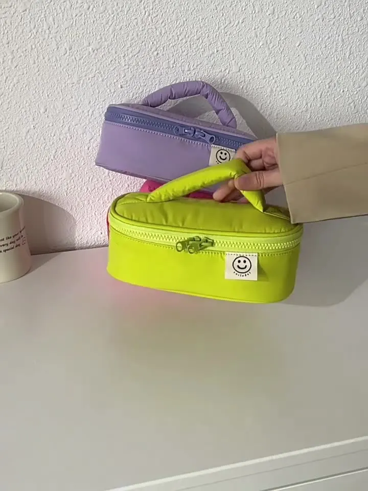 Classic Minimalist Smiley Face cotton Clamshell Large Makeup Bag, Large Capacity Makeup Bag