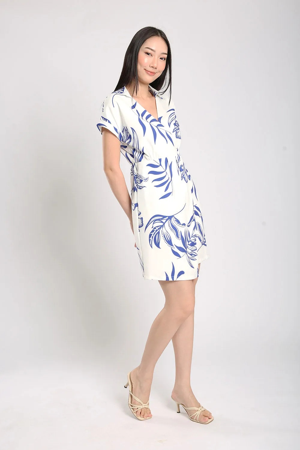 Danara Midi Dress in Blue Floral Print