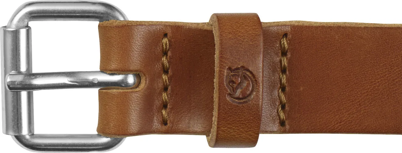 Fjällräven Sarek Belt 2,5 cm Leather Cognac | Buy Fjällräven Sarek Belt 2,5 cm Leather Cognac here | Outnorth