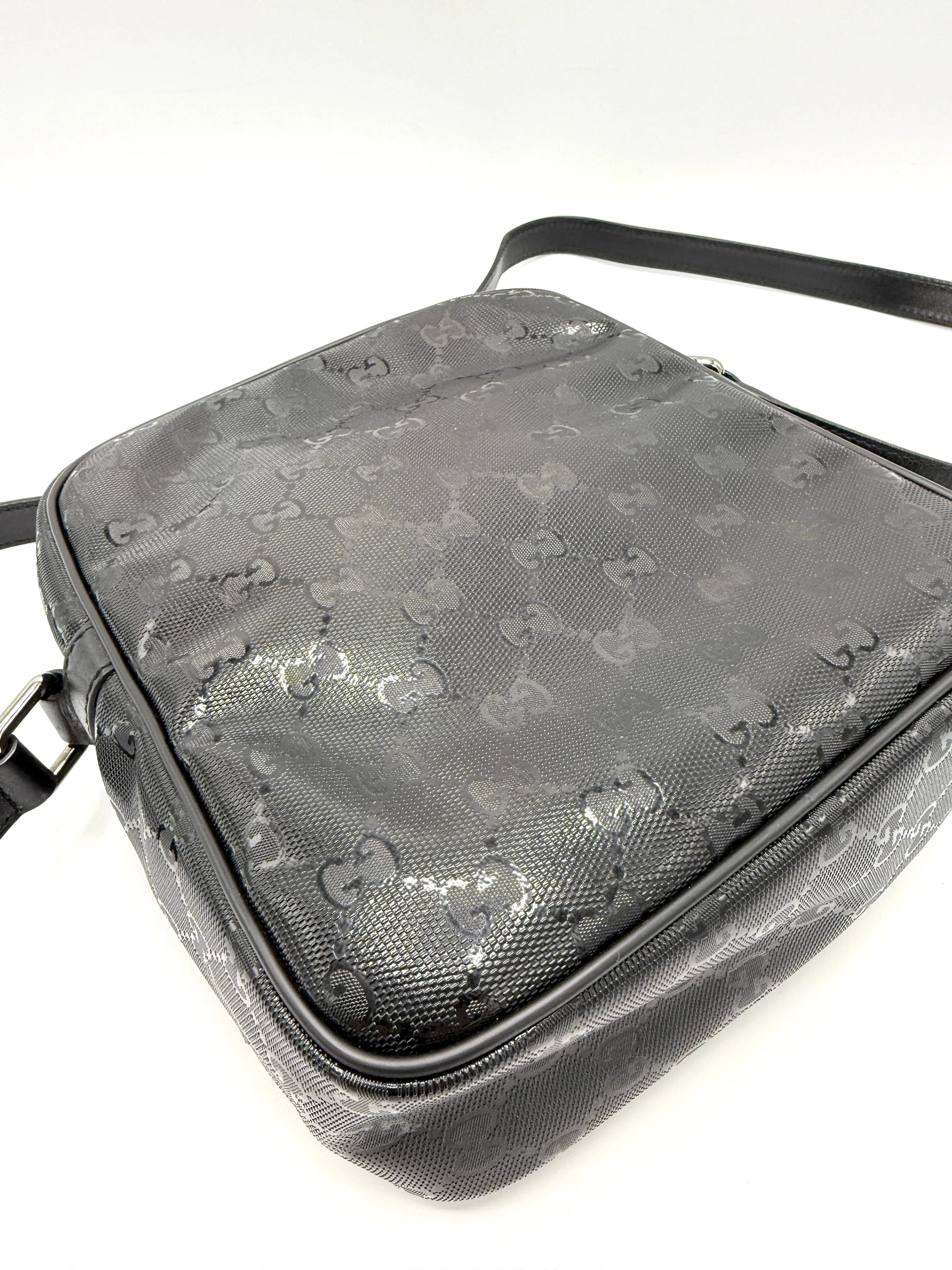 GG Crystal Zip Messenger Bag
