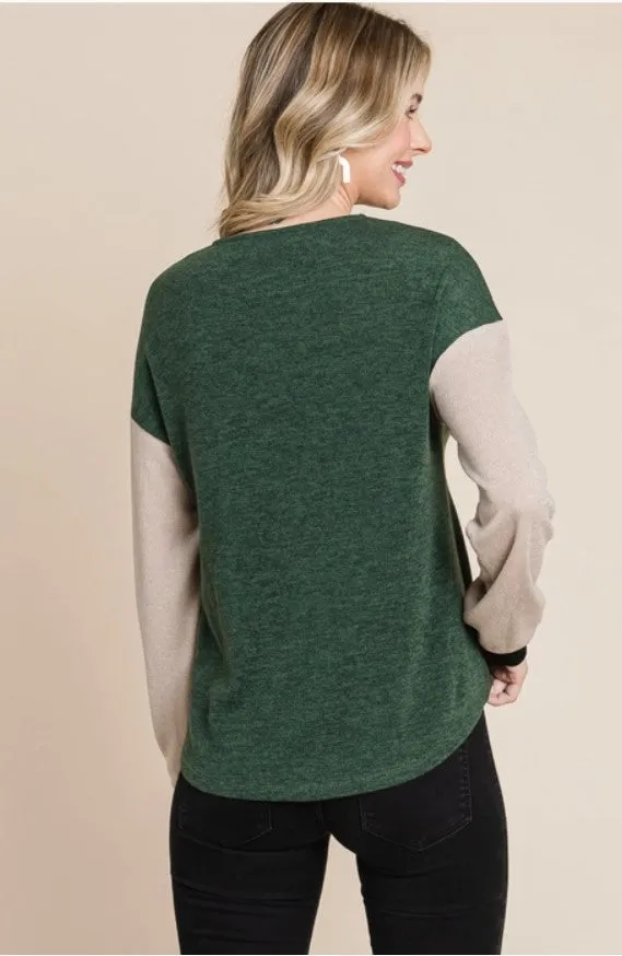Green Causal Knit Top w/Front Button Detail - #6332-6337