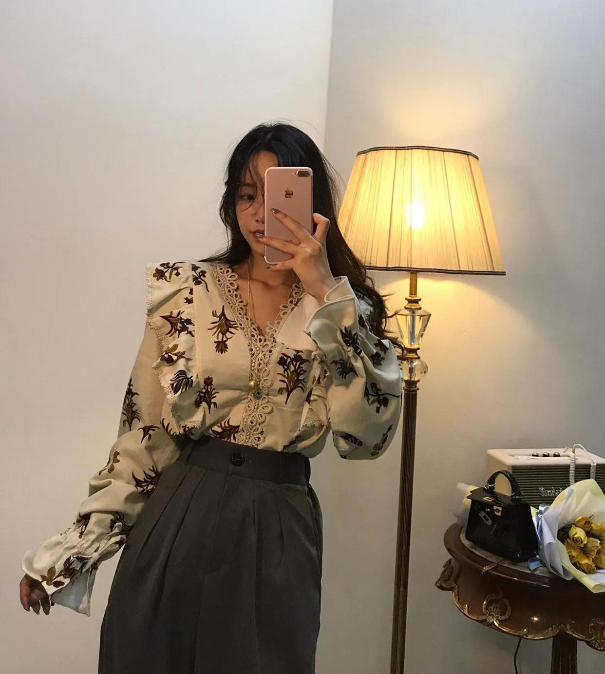[Korean Style] Helly Floral Prints Shirt with Lantern Sleeves