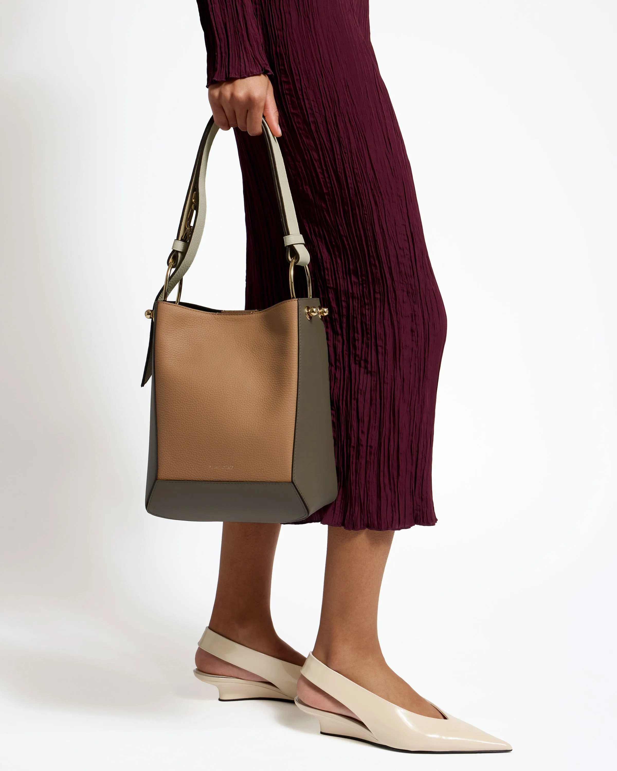 Lana Midi Bucket Bag - Khaki/Caramel/Diamond
