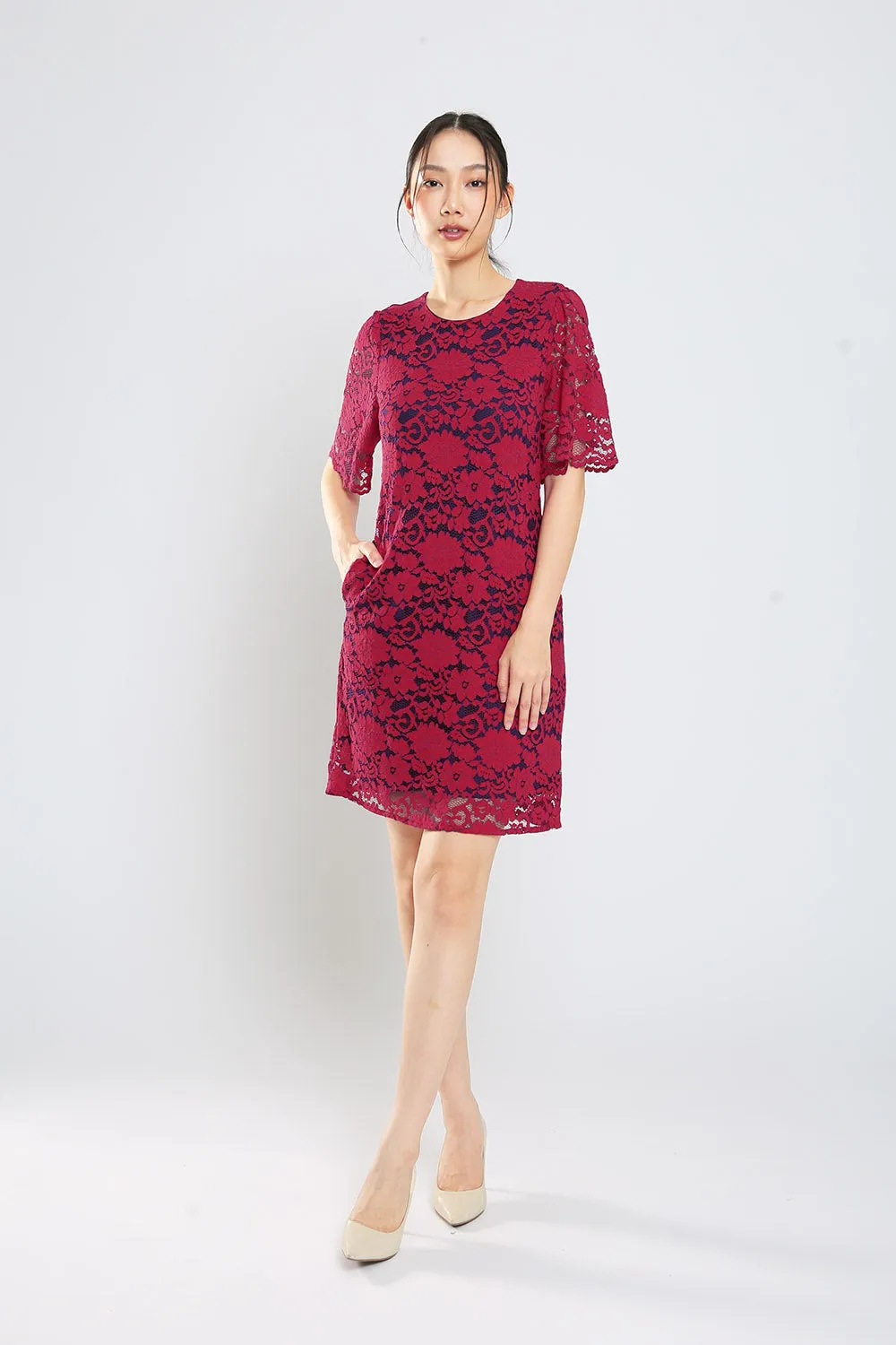 Mallorie Lace Dress in Red