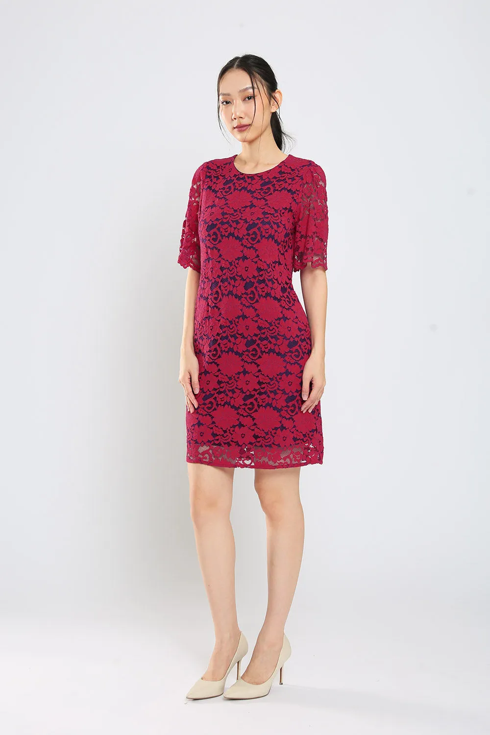 Mallorie Lace Dress in Red