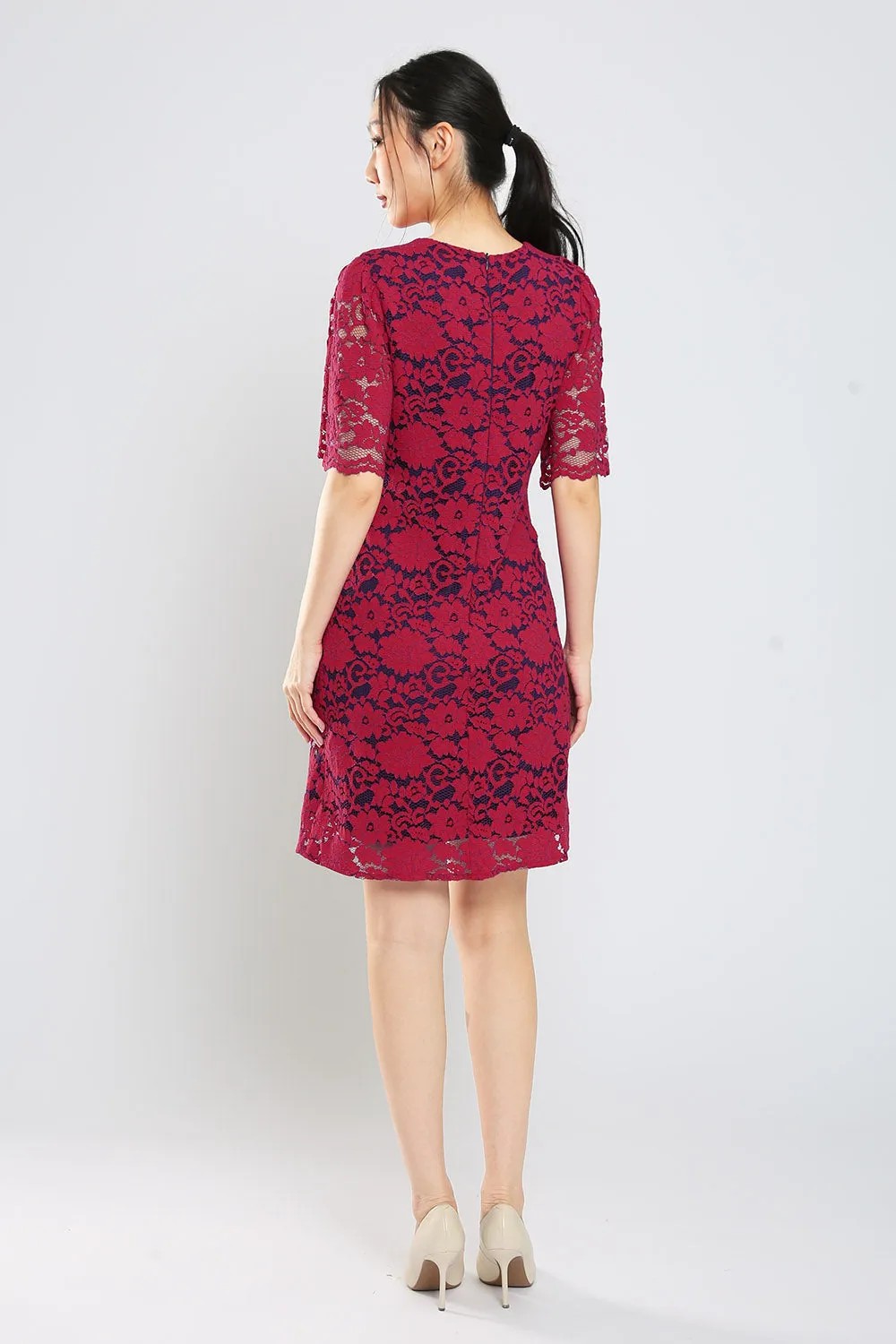 Mallorie Lace Dress in Red