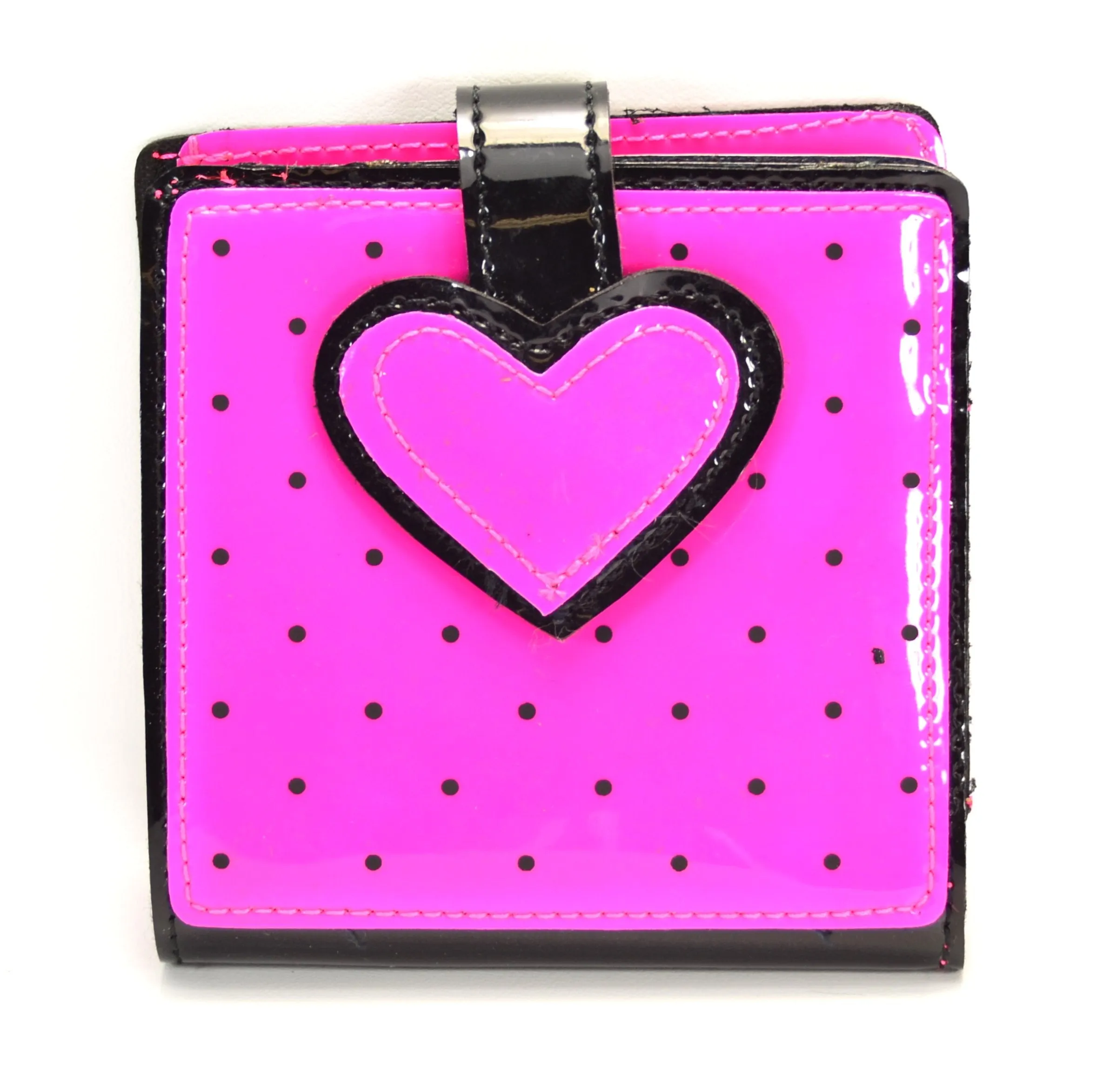 Pink Wallet With Black Dots &Amp; Pink Heart Patch