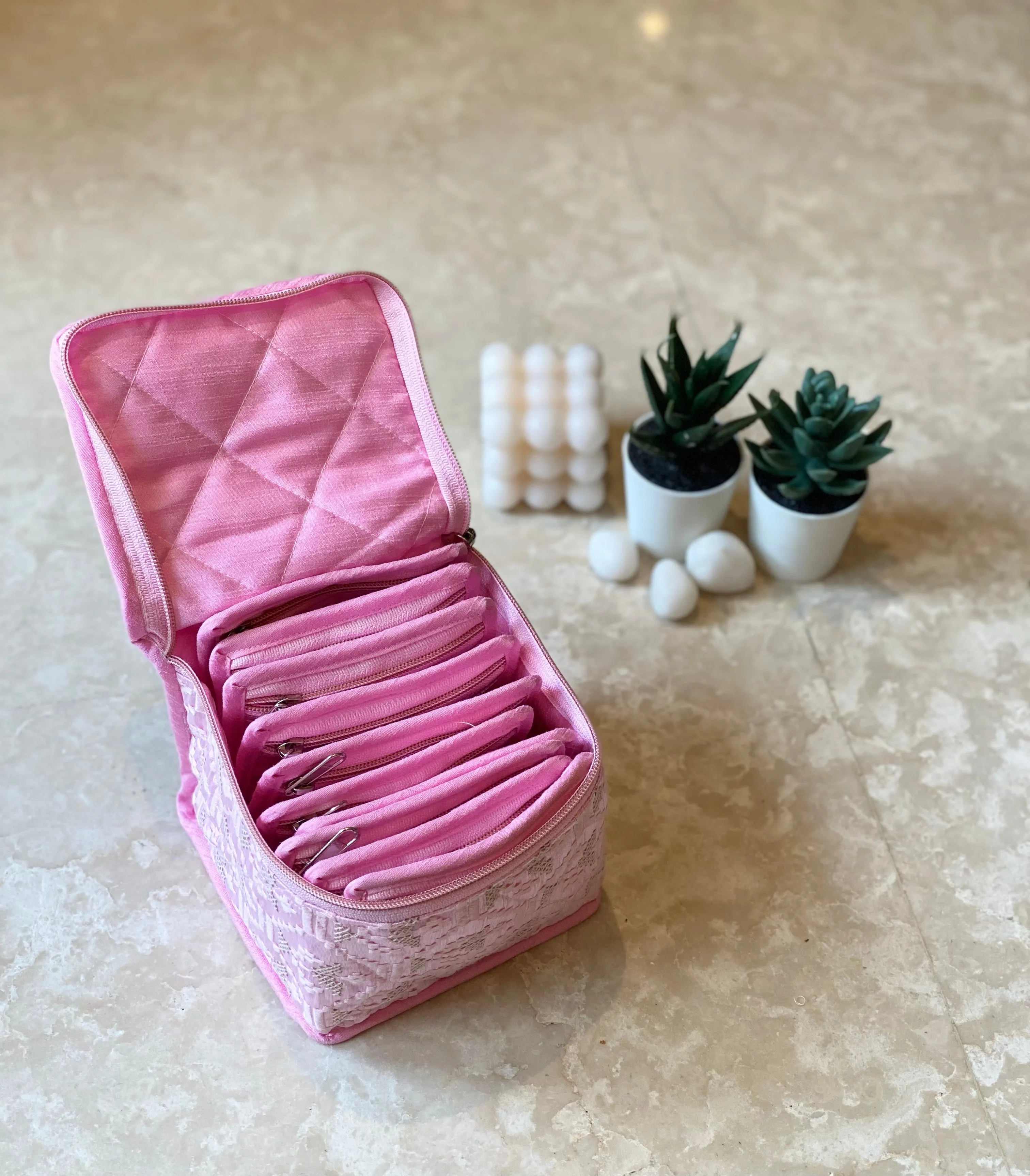 Suzanne Earrings Organiser/Pouch