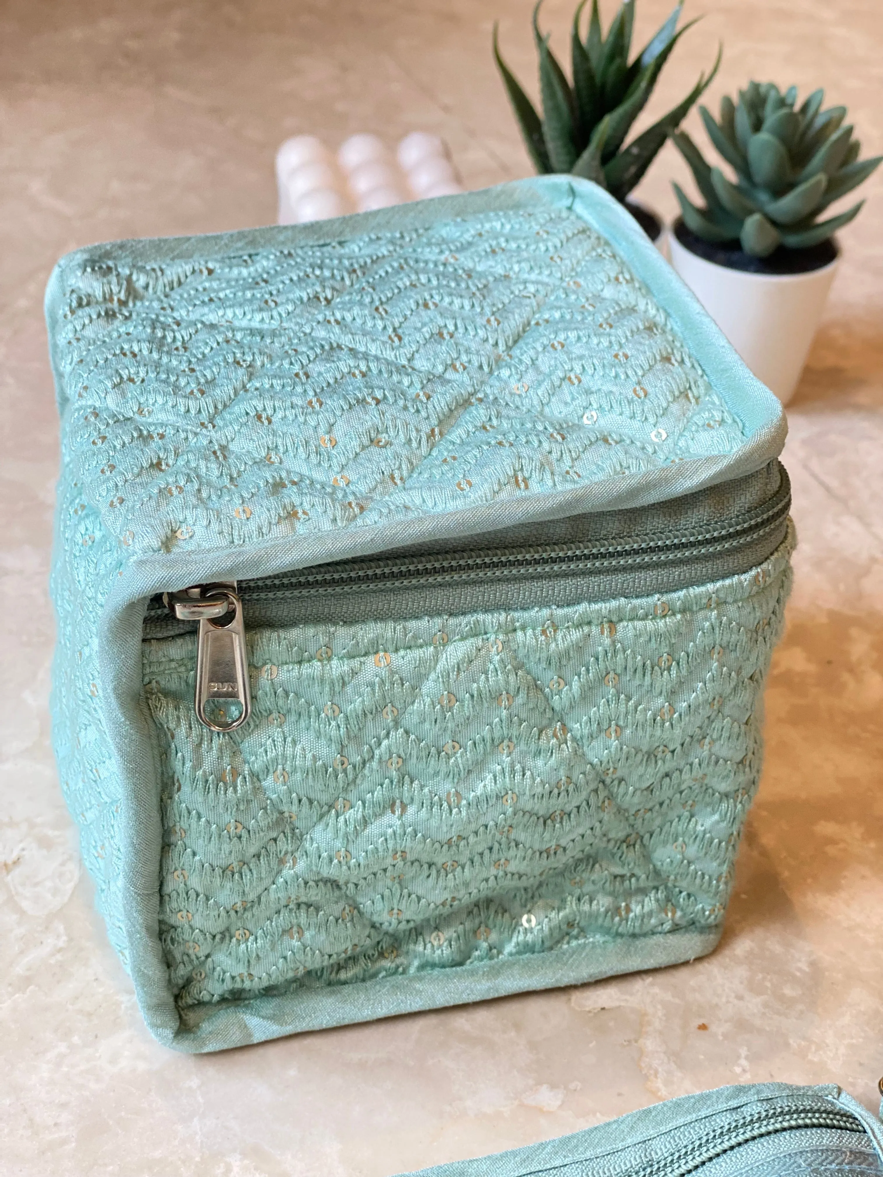 Suzanne Earrings Organiser/Pouch