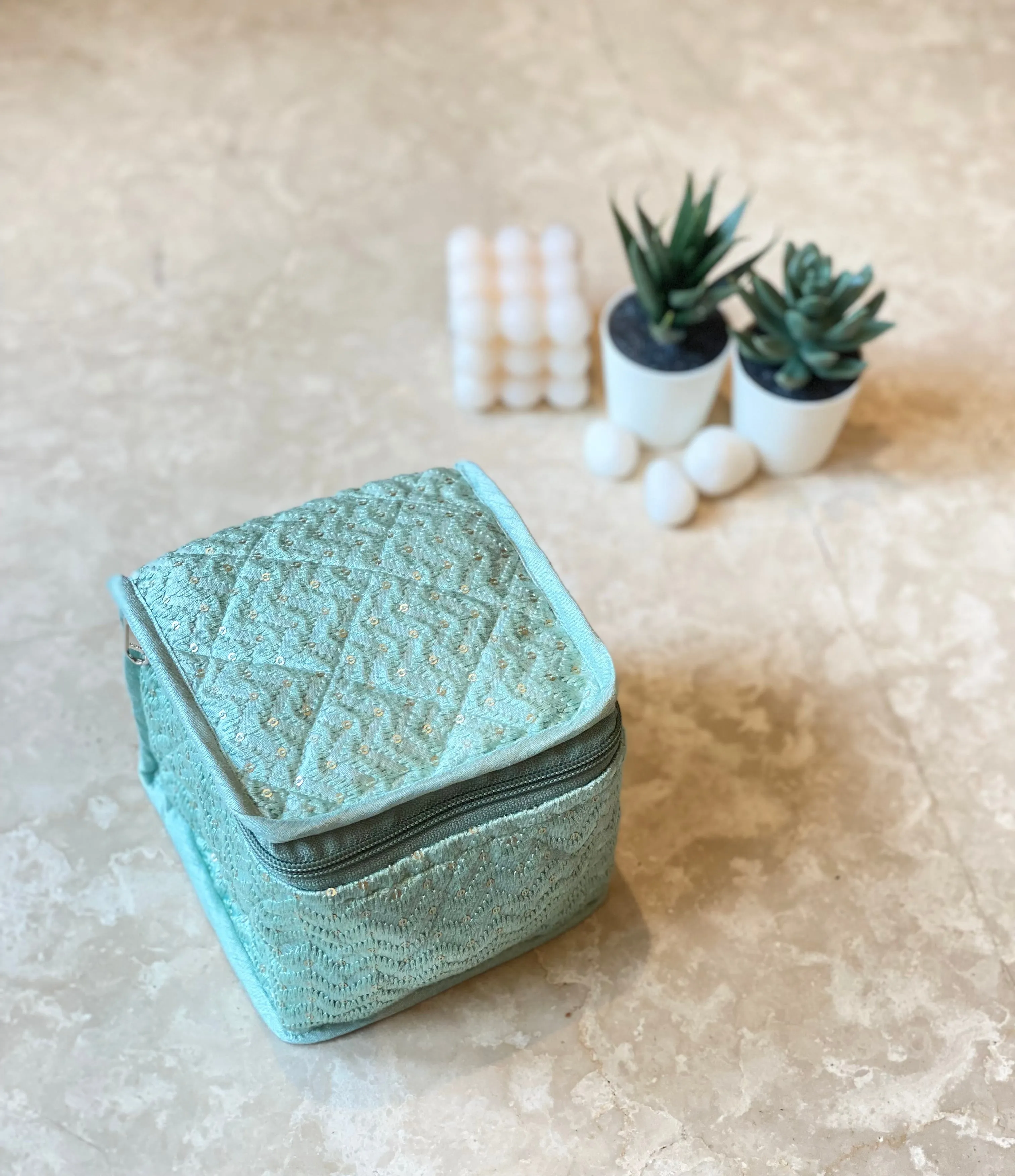 Suzanne Earrings Organiser/Pouch