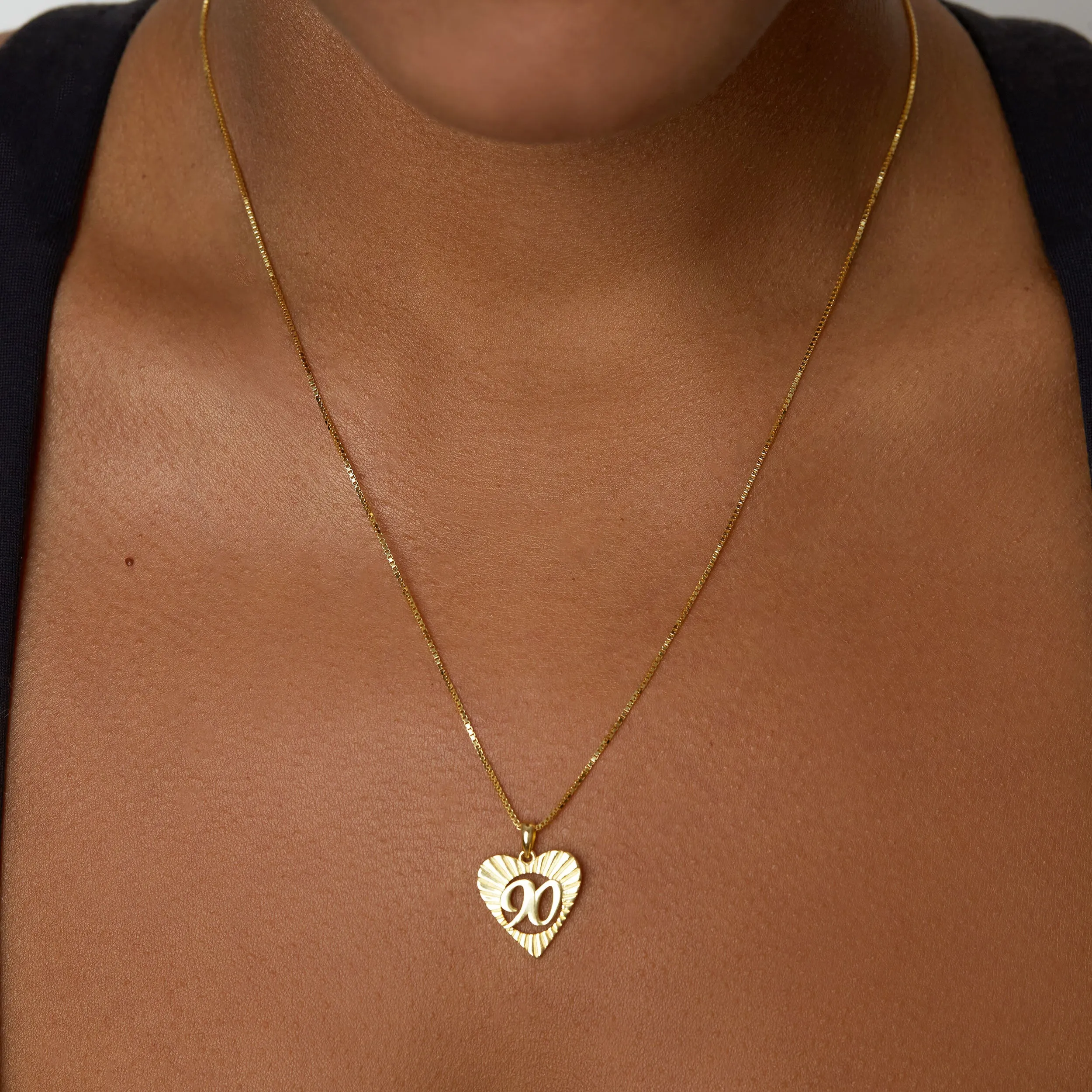THE ORNATE YEAR HEART NECKLACE
