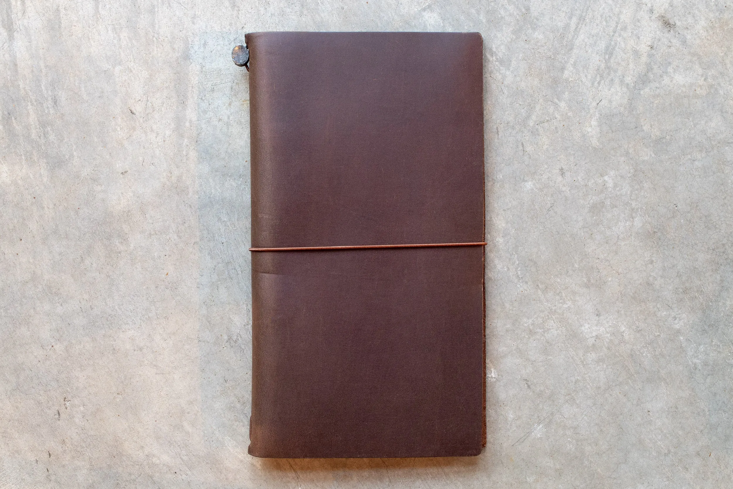 Traveler's Notebook Starter Set, Regular Size, Brown