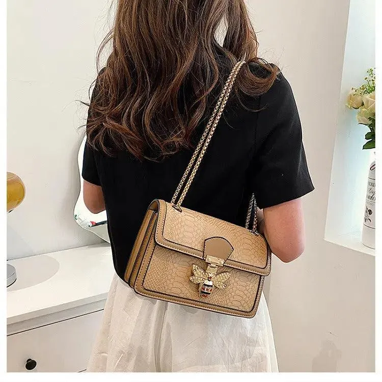 Trendy Retro Chain Messenger Bag