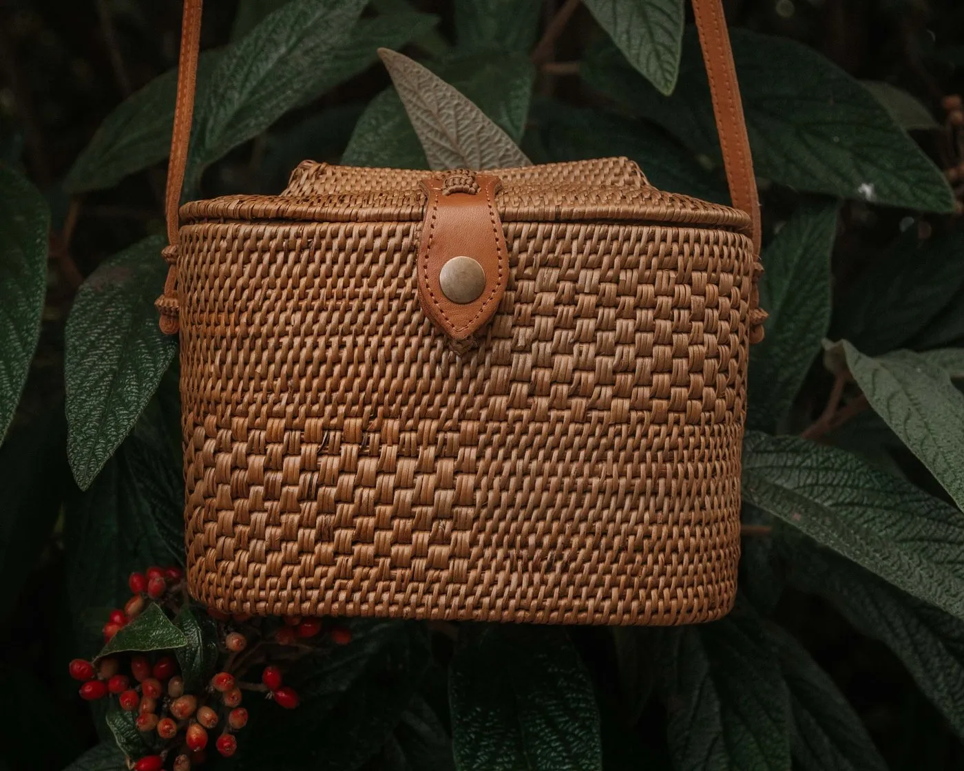 Vegan Batu Rattan Bag