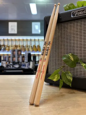 Vic Firth | 2B | Wood Tip | Drum Sticks