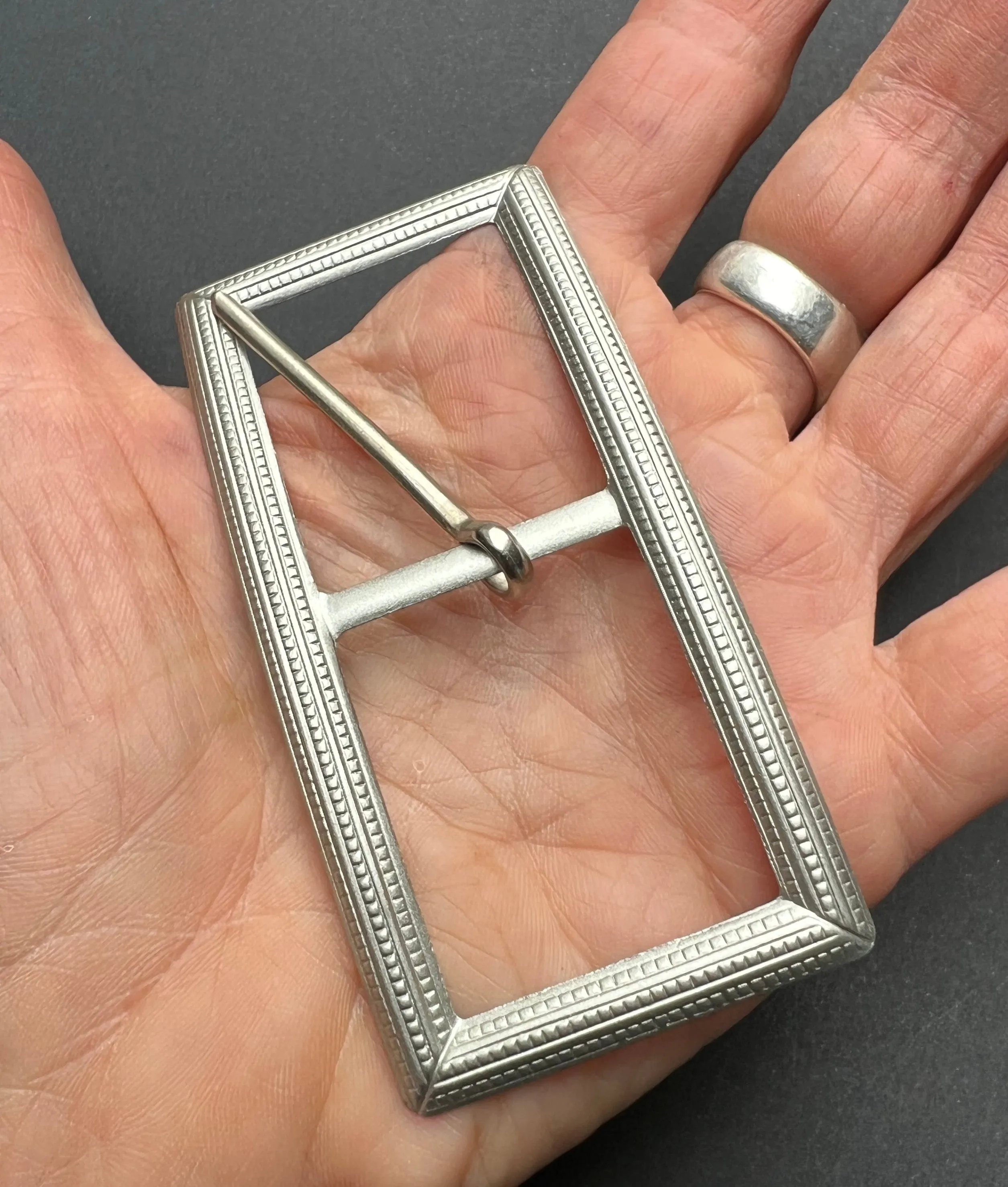 Vintage 1940s Big 9 x 4.2cm Silver Tone Metal Belt Buckle - Old Shop Stock