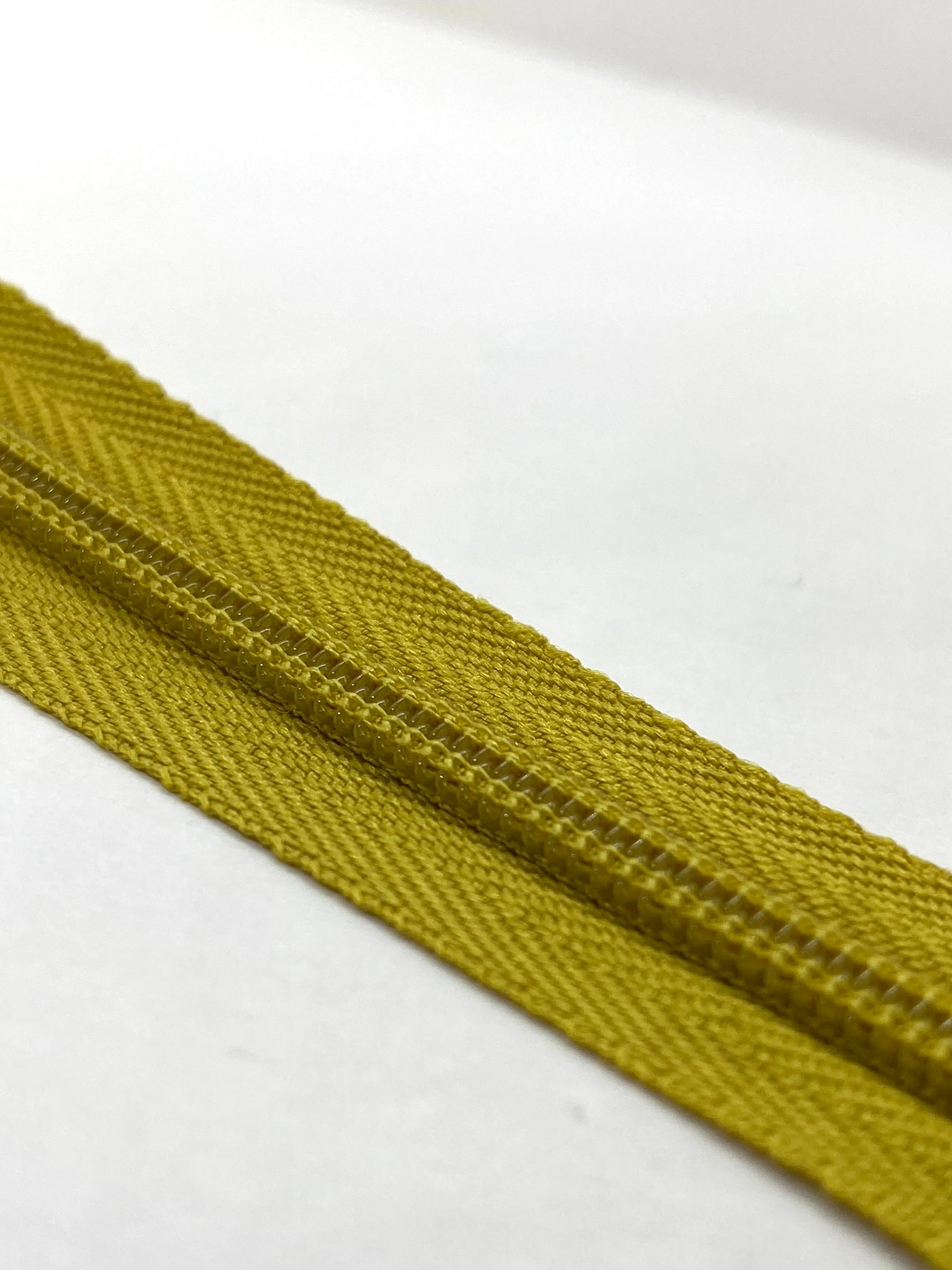 YKK® #3 Nylon Zipper c/e #509